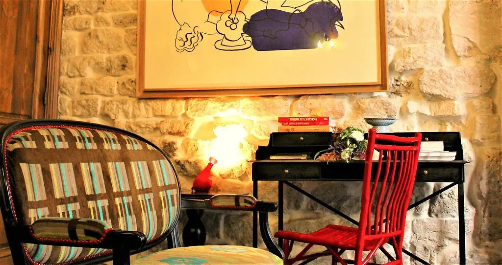 برينس دي كونديه 4*